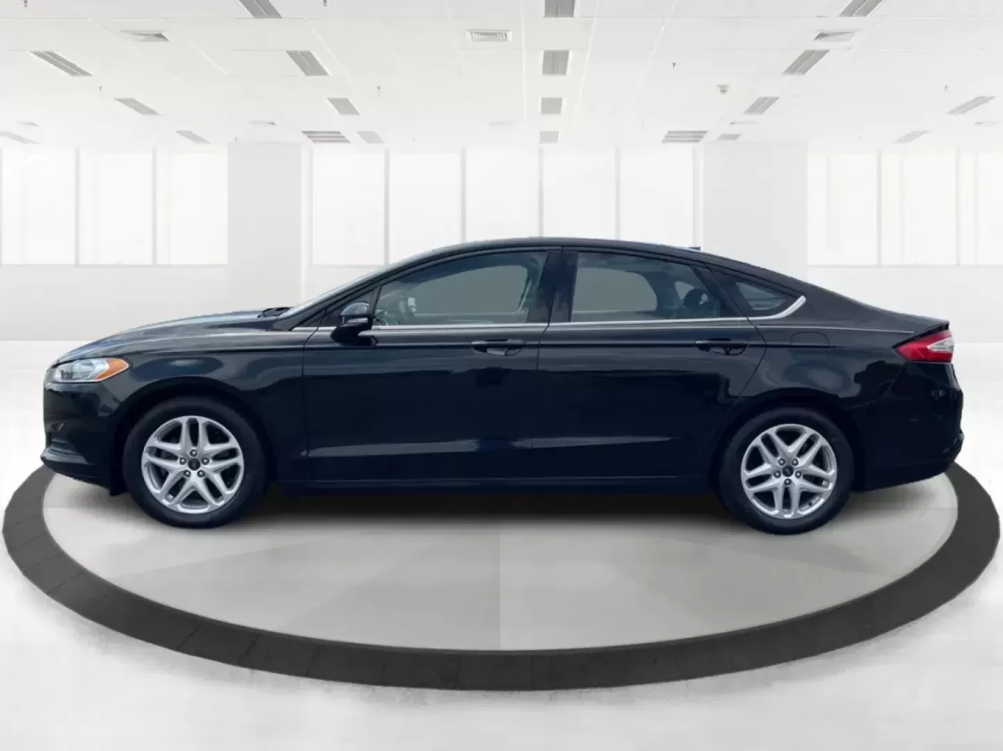 2014 Ford Fusion SE (3FA6P0H71ER) with an Other engine, located at 8750 N County Rd 25A, Piqua, OH, 45356, (937) 908-9800, 40.164391, -84.232513 - Photo#6