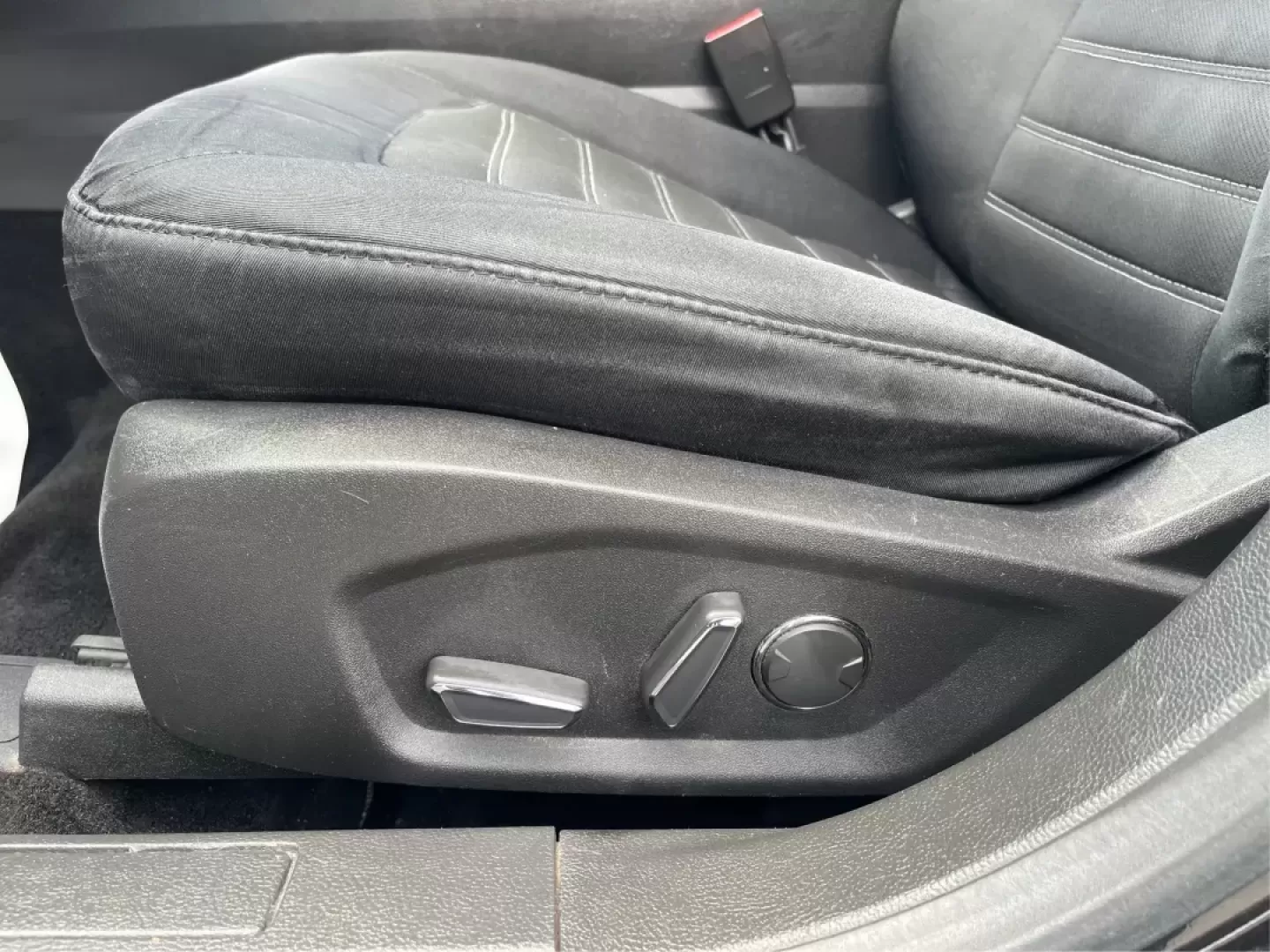 2014 Ford Fusion SE (3FA6P0H71ER) with an Other engine, located at 8750 N County Rd 25A, Piqua, OH, 45356, (937) 908-9800, 40.164391, -84.232513 - Photo#18
