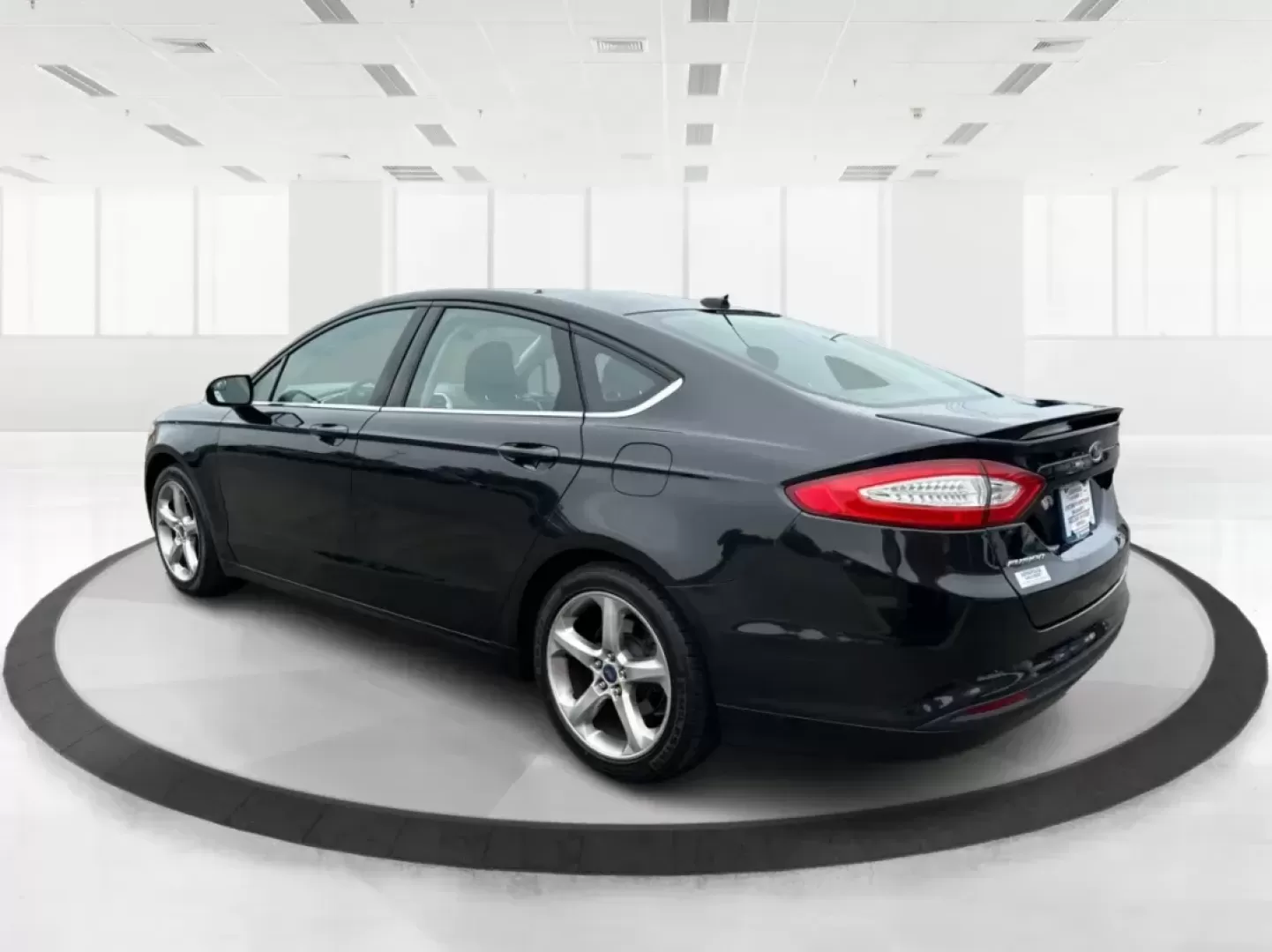 2014 Ford Fusion SE (3FA6P0H78ER) with an Other engine, located at 8750 N County Rd 25A, Piqua, OH, 45356, (937) 908-9800, 40.164391, -84.232513 - Photo#4