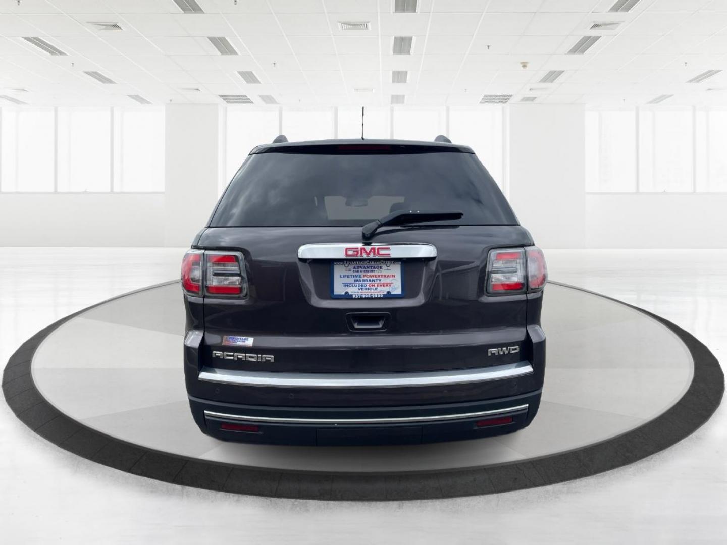 2014 GMC Acadia SLT-1 (1GKKVRKD2EJ) with an 3.6L V-6 gasoline direct injection engine, located at 1099 N County Rd 25A , Troy, OH, 45373, (937) 908-9800, 40.057079, -84.212883 - Photo#3