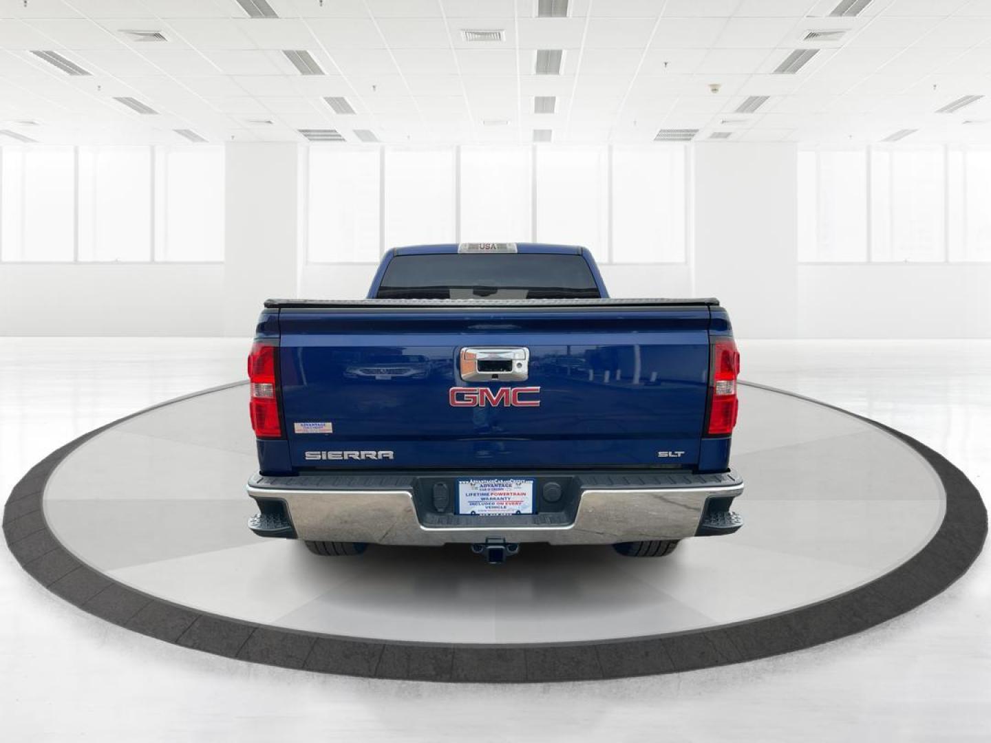 2014 GMC Sierra 1500 SLT (3GTU2VEC5EG) with an Vortec 6.2L V-8 gasoline direct injection engine, located at 1951 S Dayton Lakeview Rd., New Carlisle, OH, 45344, (937) 908-9800, 39.890999, -84.050255 - Photo#3
