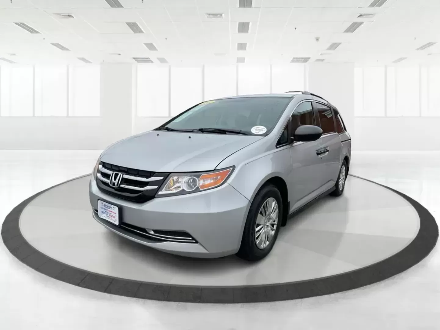 2014 Honda Odyssey LX (5FNRL5H23EB) with an 3.5L V-6 i-VTEC variable valve control engine, located at 1230 East Main St, Xenia, OH, 45385, (937) 908-9800, 39.688026, -83.910172 - Photo#7