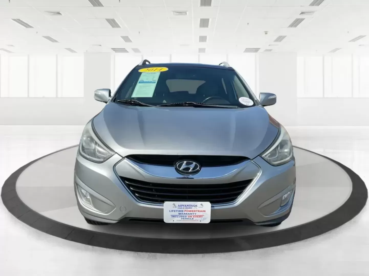2014 Hyundai Tucson Limited (KM8JUCAG9EU) with an Theta II 2.4L I-4 gasoline direct injection engine, located at 8750 N County Rd 25A, Piqua, OH, 45356, (937) 908-9800, 40.164391, -84.232513 - Photo#6