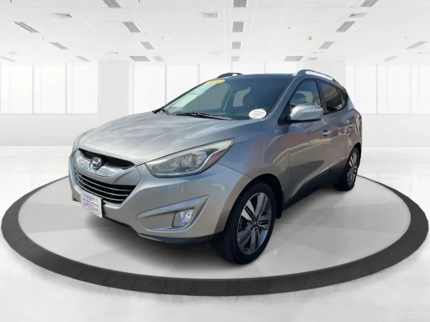 2014 Hyundai Tucson Limited (KM8JUCAG9EU) with an Theta II 2.4L I-4 gasoline direct injection engine, located at 8750 N County Rd 25A, Piqua, OH, 45356, (937) 908-9800, 40.164391, -84.232513 - Photo#7