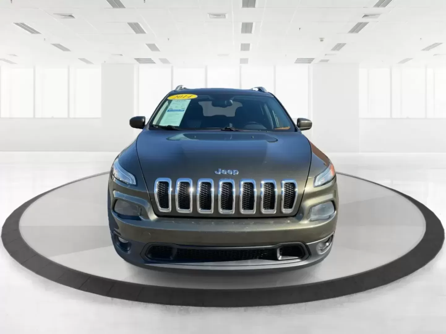 2014 Jeep Cherokee Latitude (1C4PJLCS8EW) with an MultiAir2 Tigershark 2.4L I-4 variable valve contr engine, located at 8750 N County Rd 25A, Piqua, OH, 45356, (937) 908-9800, 40.164391, -84.232513 - Photo#6
