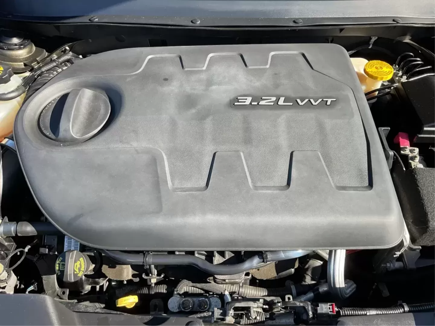 2014 Jeep Cherokee Latitude (1C4PJLCS8EW) with an MultiAir2 Tigershark 2.4L I-4 variable valve contr engine, located at 8750 N County Rd 25A, Piqua, OH, 45356, (937) 908-9800, 40.164391, -84.232513 - Photo#10