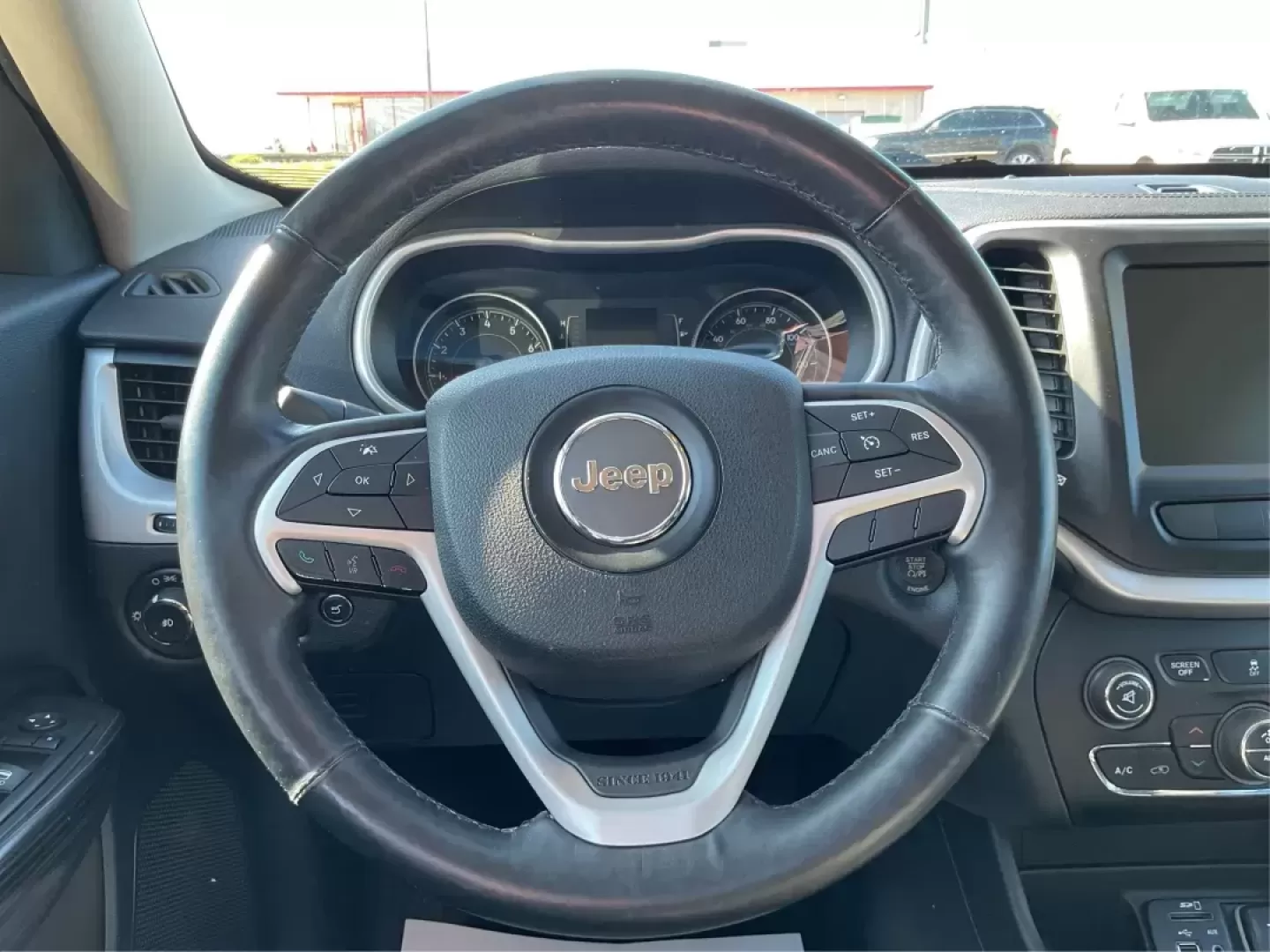 2014 Jeep Cherokee Latitude (1C4PJLCS8EW) with an MultiAir2 Tigershark 2.4L I-4 variable valve contr engine, located at 8750 N County Rd 25A, Piqua, OH, 45356, (937) 908-9800, 40.164391, -84.232513 - Photo#15