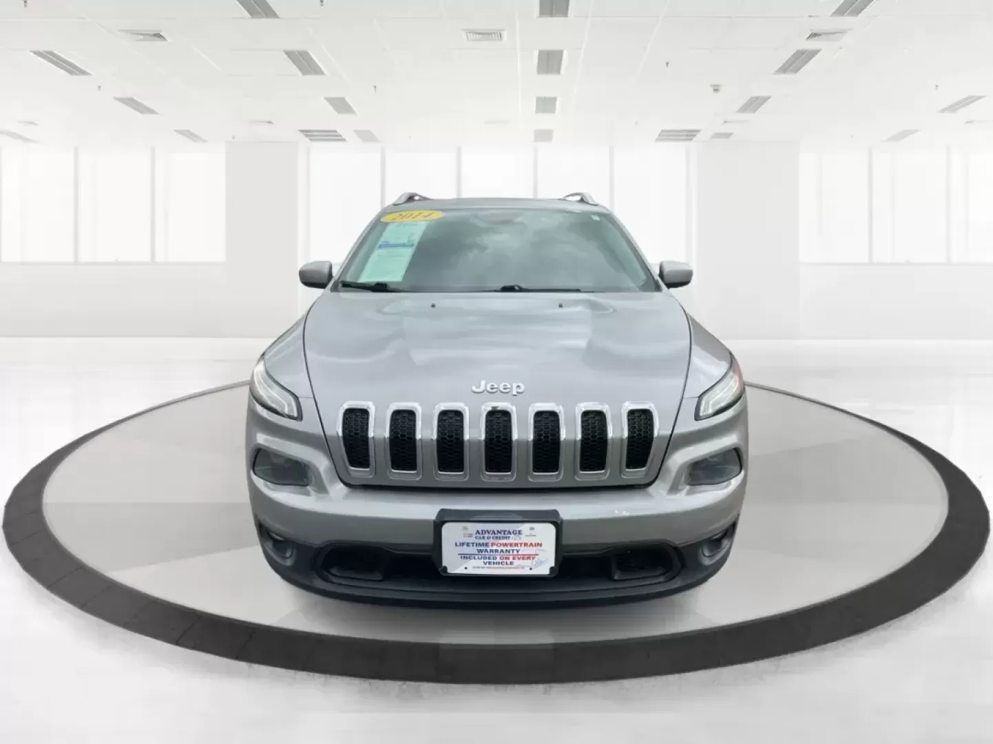 2014 Jeep Cherokee Latitude (1C4PJLCB4EW) with an Other engine, located at 1951 S Dayton Lakeview Rd., New Carlisle, OH, 45344, (937) 908-9800, 39.890999, -84.050255 - Photo#5