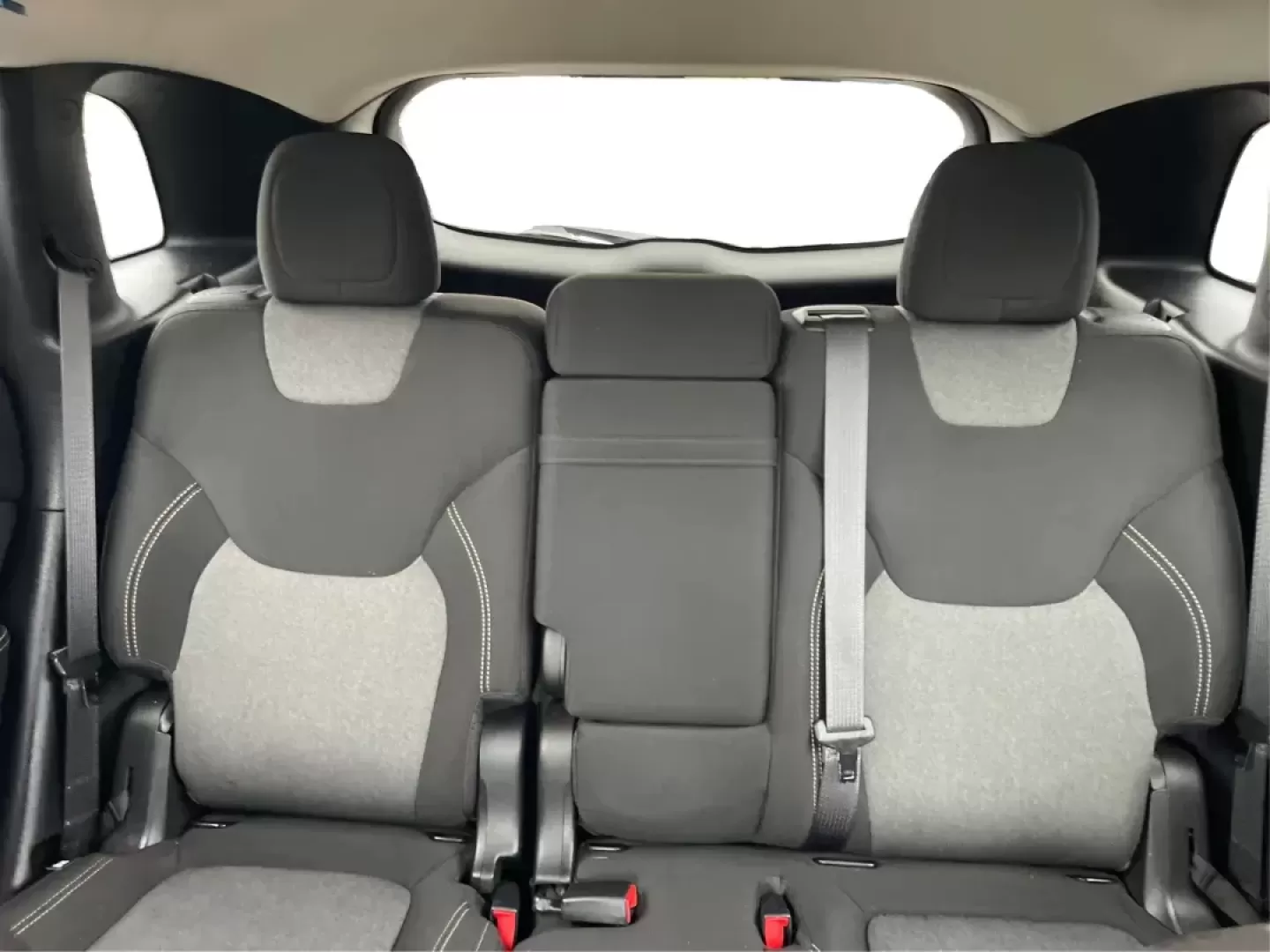 2014 Jeep Cherokee Latitude (1C4PJMCS3EW) with an Other engine, located at 1230 East Main St, Xenia, OH, 45385, (937) 908-9800, 39.688026, -83.910172 - Photo#12