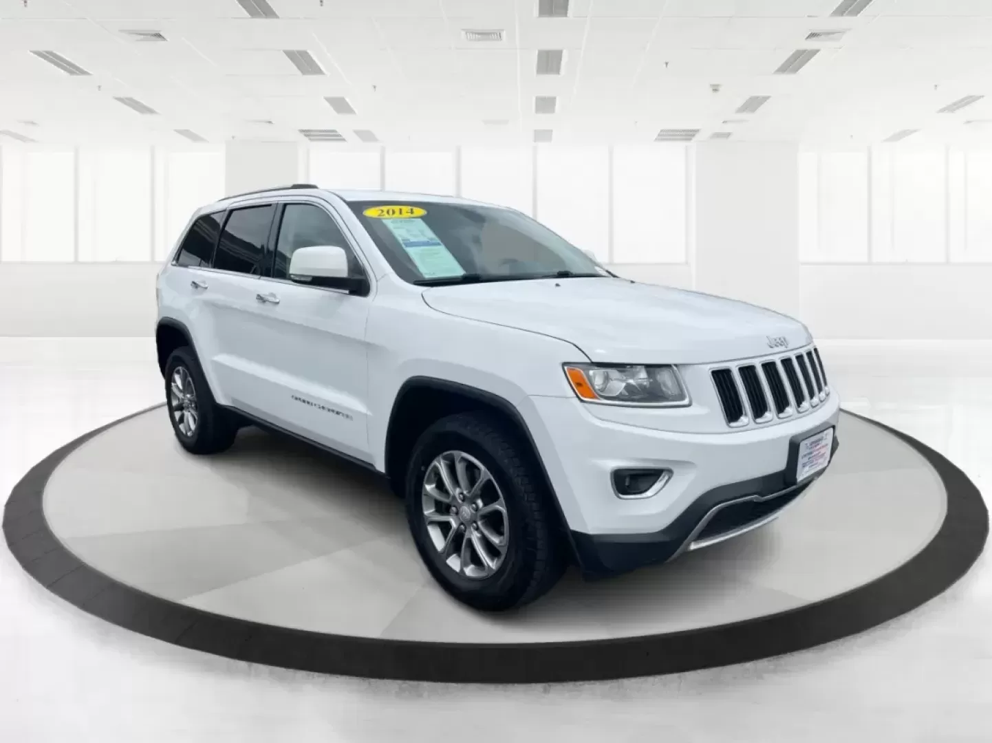 2014 Jeep Grand Cherokee Limited (1C4RJFBG4EC) with an Other engine, located at 401 Woodman Dr, Riverside, OH, 45431, (937) 908-9800, 39.760899, -84.123421 - Photo#0