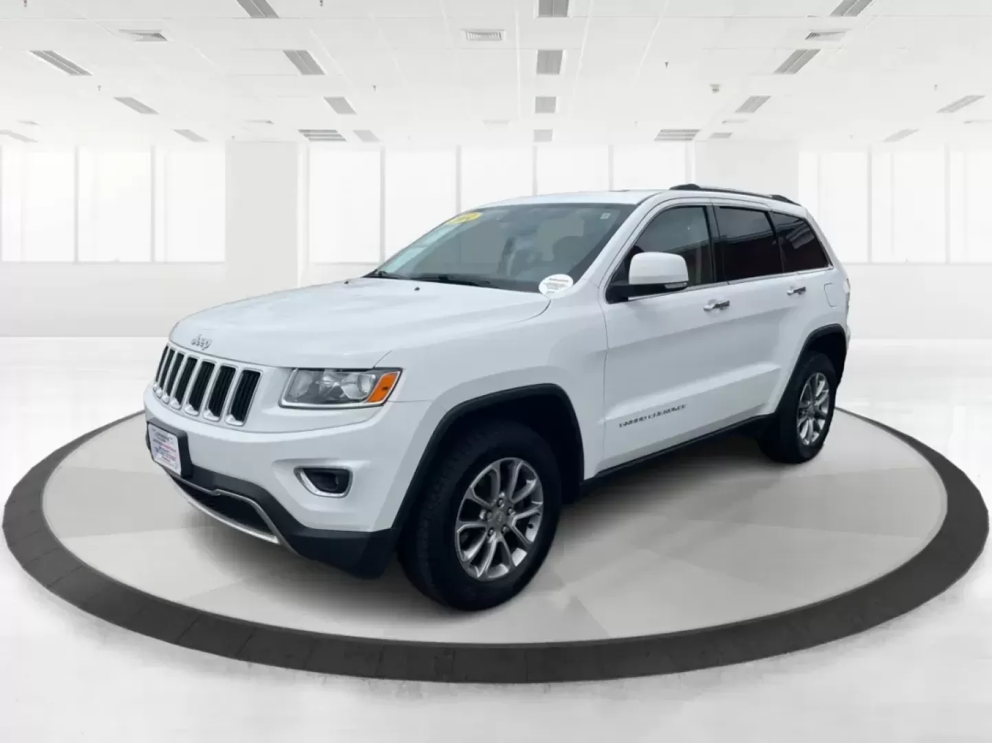 2014 Jeep Grand Cherokee Limited (1C4RJFBG4EC) with an Other engine, located at 401 Woodman Dr, Riverside, OH, 45431, (937) 908-9800, 39.760899, -84.123421 - Photo#8