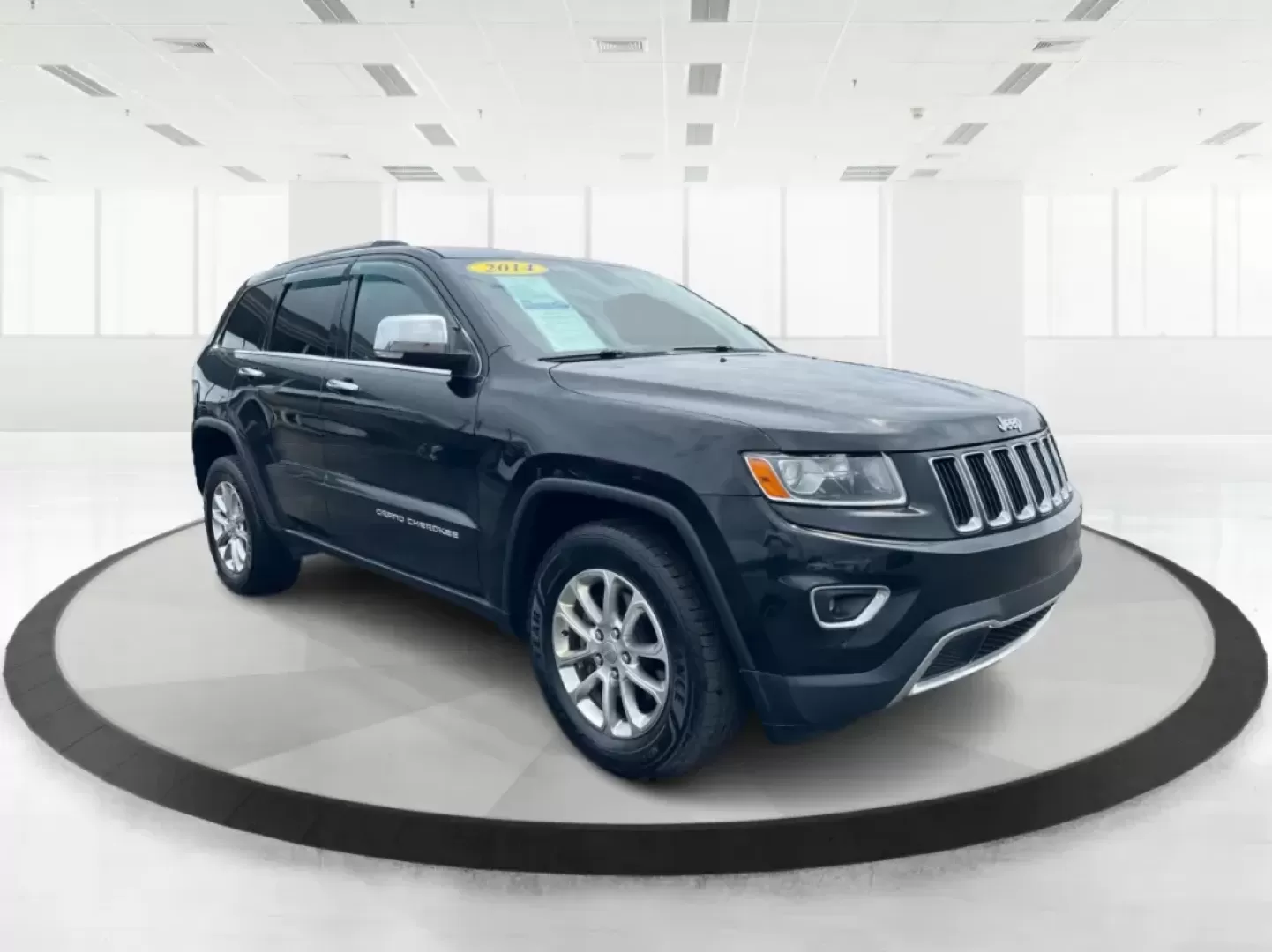 2014 Jeep Grand Cherokee Limited (1C4RJFBG9EC) with an Other engine, located at 401 Woodman Dr, Riverside, OH, 45431, (937) 908-9800, 39.760899, -84.123421 - Photo#0