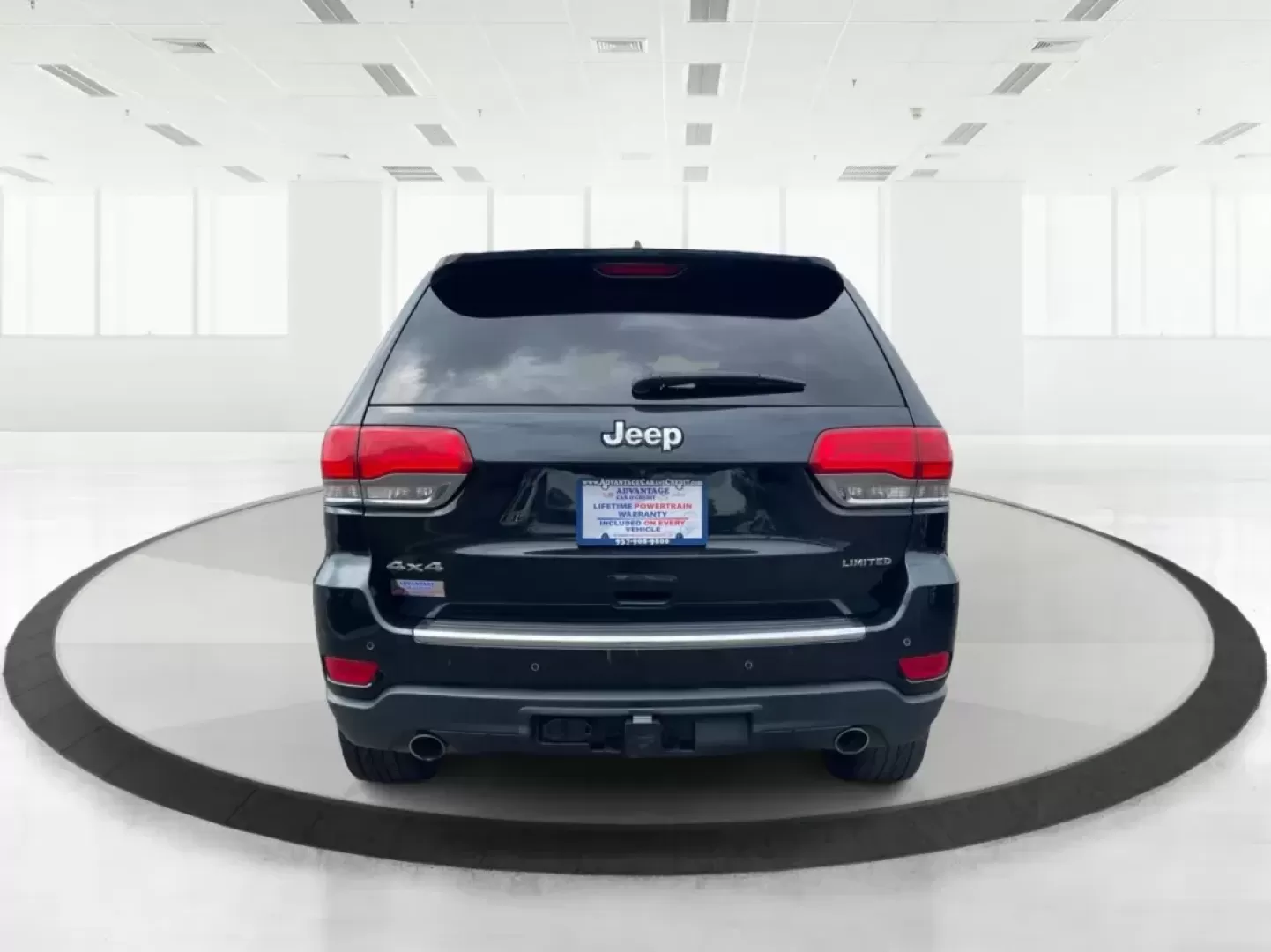 2014 Jeep Grand Cherokee Limited (1C4RJFBG9EC) with an Other engine, located at 401 Woodman Dr, Riverside, OH, 45431, (937) 908-9800, 39.760899, -84.123421 - Photo#3