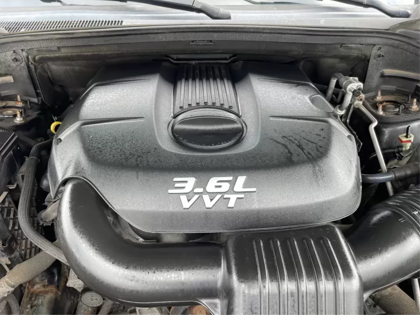 2014 Jeep Grand Cherokee Limited (1C4RJFBG9EC) with an Other engine, located at 401 Woodman Dr, Riverside, OH, 45431, (937) 908-9800, 39.760899, -84.123421 - Photo#10