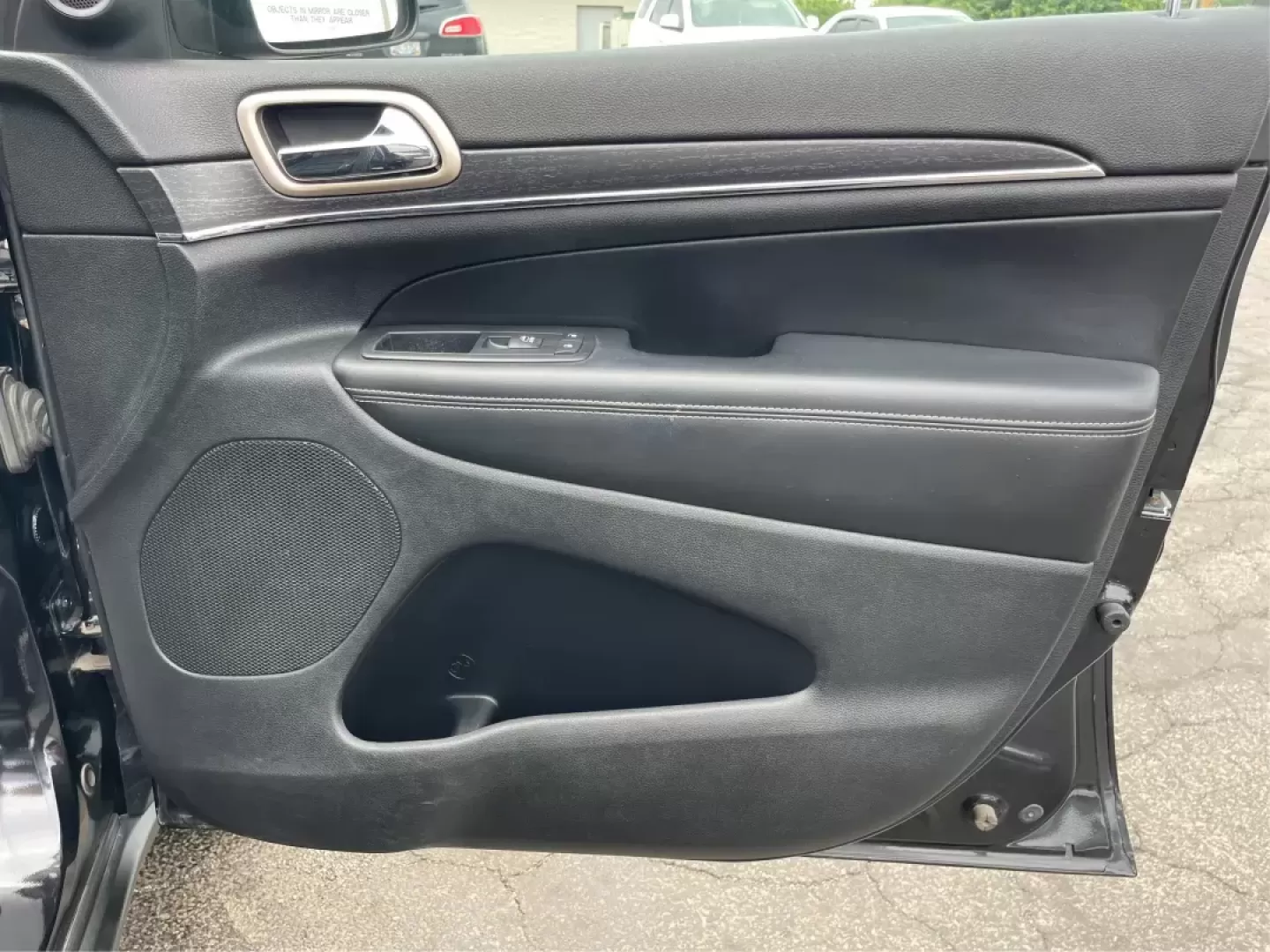 2014 Jeep Grand Cherokee Limited (1C4RJFBG9EC) with an Other engine, located at 401 Woodman Dr, Riverside, OH, 45431, (937) 908-9800, 39.760899, -84.123421 - Photo#19