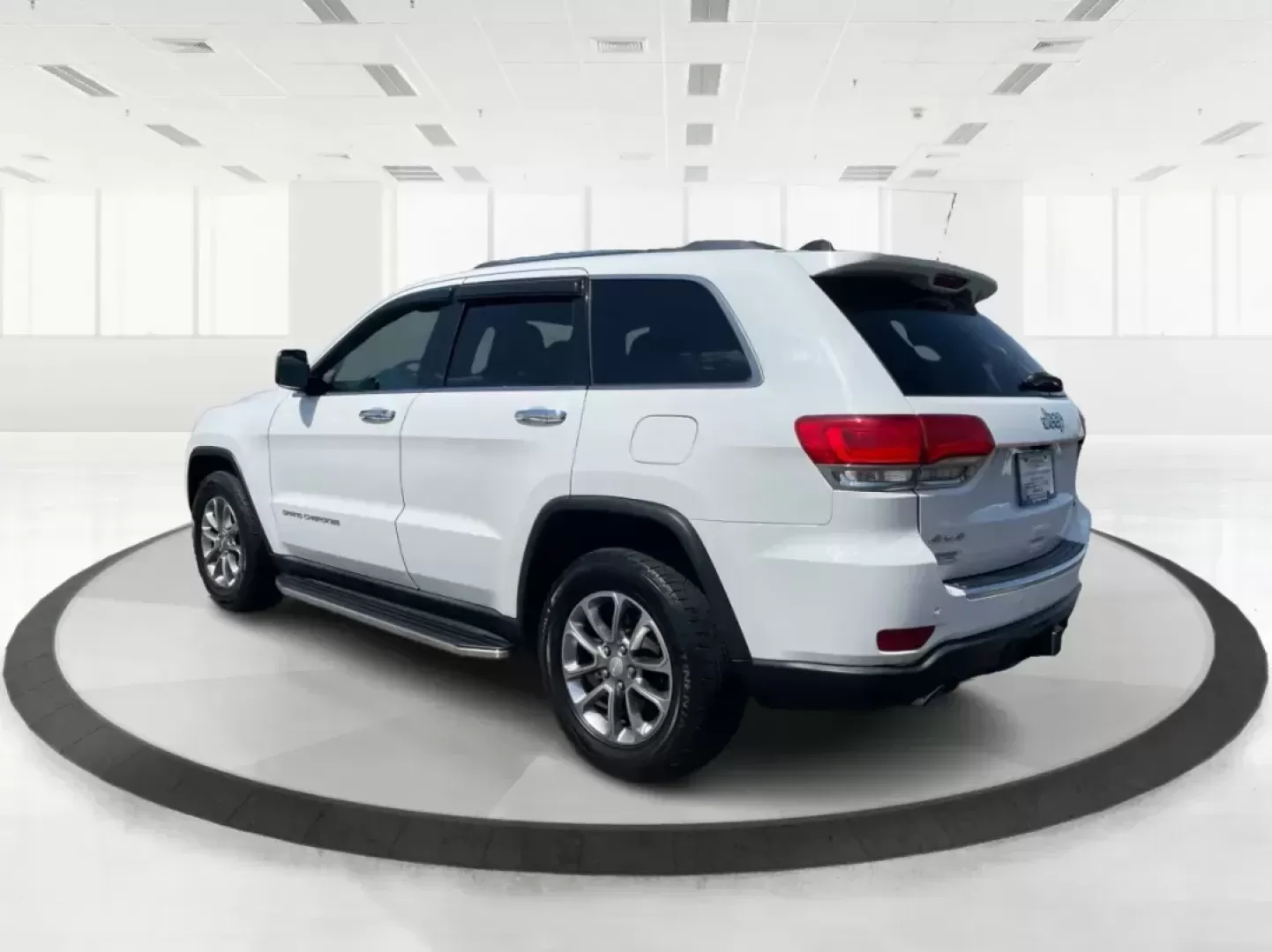 2014 Jeep Grand Cherokee Limited (1C4RJFBG6EC) with an Other engine, located at 8750 N County Rd 25A, Piqua, OH, 45356, (937) 908-9800, 40.164391, -84.232513 - Photo#4