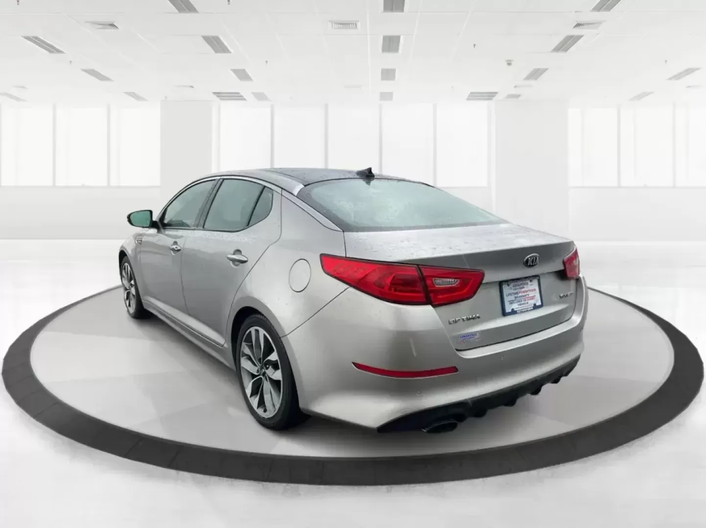 2014 Kia Optima SX Turbo (5XXGR4A63EG) with an Theta II 2L I-4 gasoline direct injection engine, located at 1951 S Dayton Lakeview Rd., New Carlisle, OH, 45344, (937) 908-9800, 39.890999, -84.050255 - Photo#3
