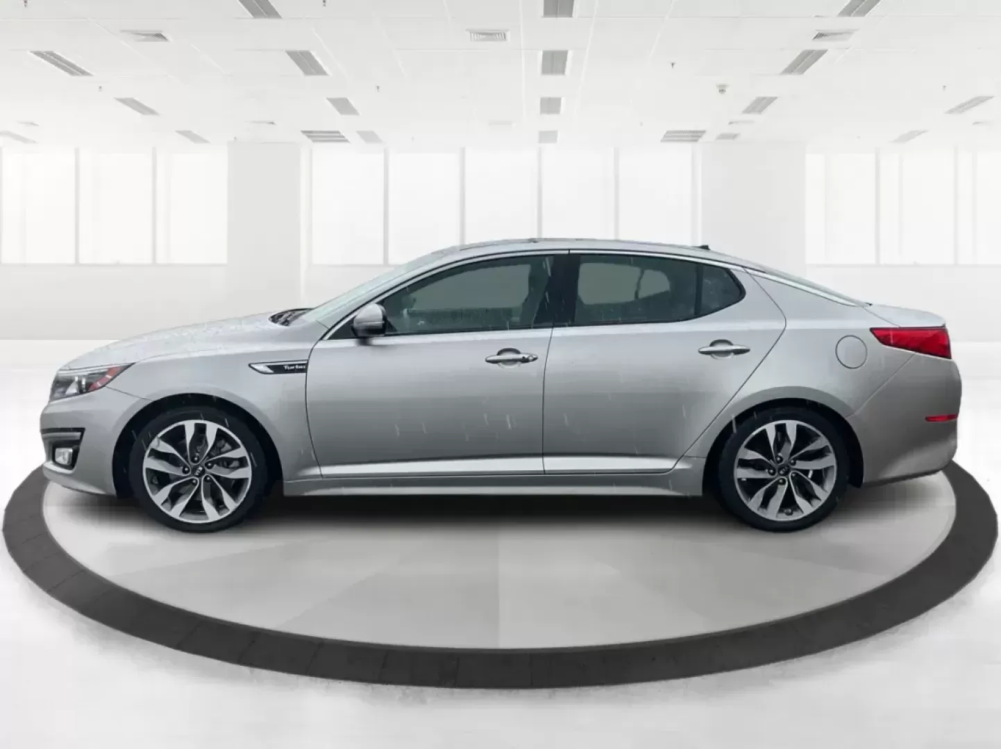2014 Kia Optima SX Turbo (5XXGR4A63EG) with an Theta II 2L I-4 gasoline direct injection engine, located at 1951 S Dayton Lakeview Rd., New Carlisle, OH, 45344, (937) 908-9800, 39.890999, -84.050255 - Photo#4