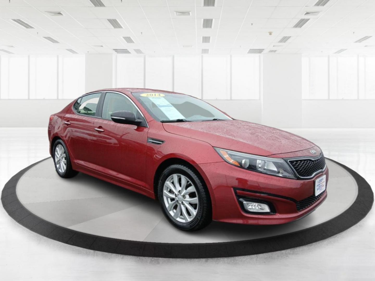 2014 Kia Optima EX (5XXGN4A76EG) with an 2.4L L4 DOHC 16V engine, 6-Speed Automatic transmission, located at 1230 East Main St, Xenia, OH, 45385, (937) 908-9800, 39.688026, -83.910172 - Photo#0