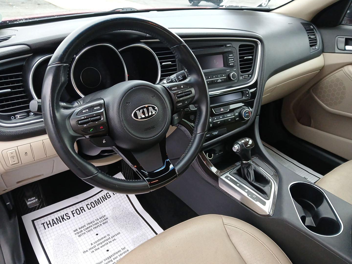 2014 Kia Optima EX (5XXGN4A76EG) with an 2.4L L4 DOHC 16V engine, 6-Speed Automatic transmission, located at 1230 East Main St, Xenia, OH, 45385, (937) 908-9800, 39.688026, -83.910172 - Photo#8