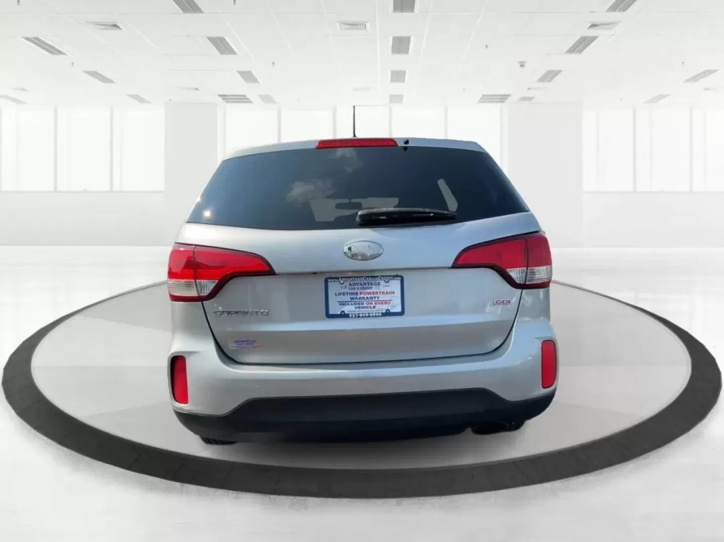 2014 Kia Sorento LX (5XYKT3A66EG) with an 2.4L I-4 gasoline direct injection engine, located at 1951 S Dayton Lakeview Rd., New Carlisle, OH, 45344, (937) 908-9800, 39.890999, -84.050255 - Photo#3