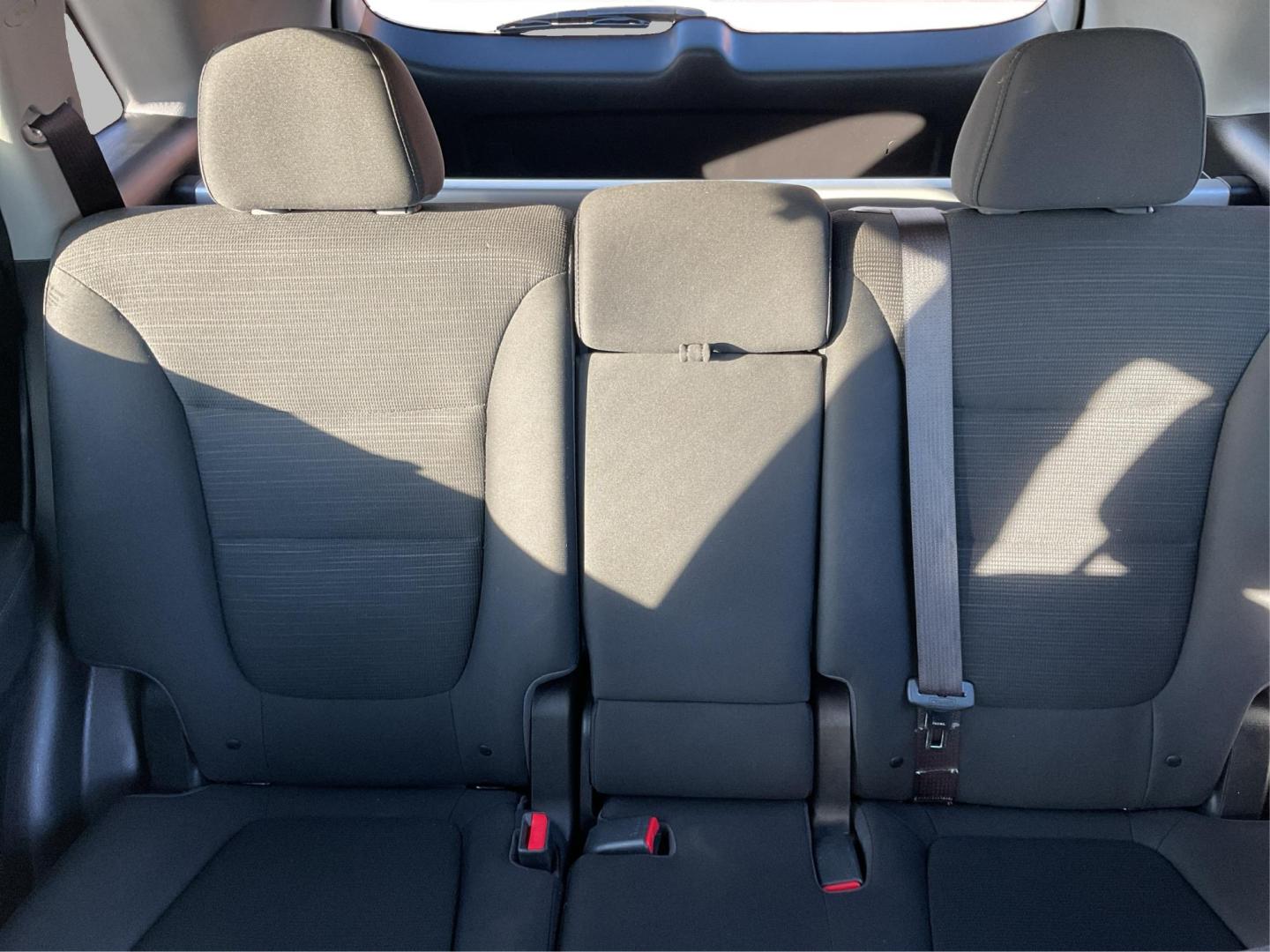 2014 Kia Sorento LX 2WD (5XYKT3A63EG) with an 2.4L L4 DOHC 16V engine, 6-Speed Automatic transmission, located at 1951 S Dayton Lakeview Rd., New Carlisle, OH, 45344, (937) 908-9800, 39.890999, -84.050255 - Photo#13