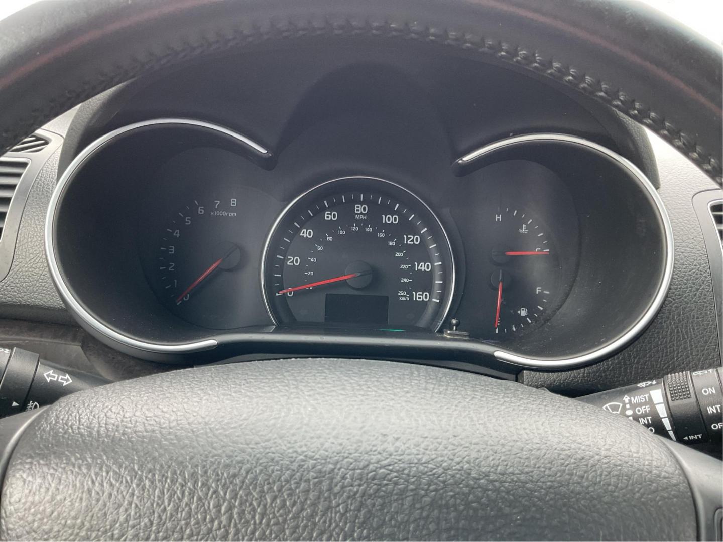 2014 Blue Kia Sorento LX 2WD (5XYKT3A64EG) with an 2.4L L4 DOHC 16V engine, 6-Speed Automatic transmission, located at 8750 N County Rd 25A, Piqua, OH, 45356, (937) 908-9800, 40.164391, -84.232513 - Photo#14