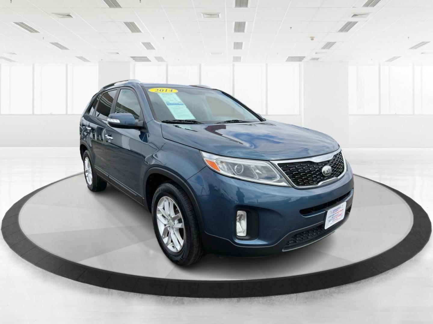 2014 Kia Sorento LX (5XYKT3A66EG) with an 2.4L I-4 gasoline direct injection engine, located at 880 E. National Road, Vandalia, OH, 45377, (937) 908-9800, 39.891918, -84.183594 - Photo#0