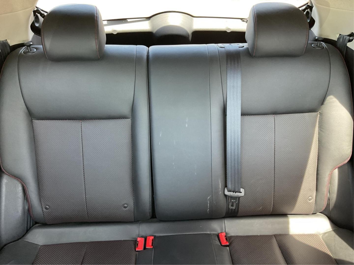 2014 Nissan Juke SL (JN8AF5MV3ET) with an 1.6L I-4 gasoline direct injection engine, located at 1184 Kauffman Ave, Fairborn, OH, 45324, (937) 908-9800, 39.807072, -84.030914 - Photo#12
