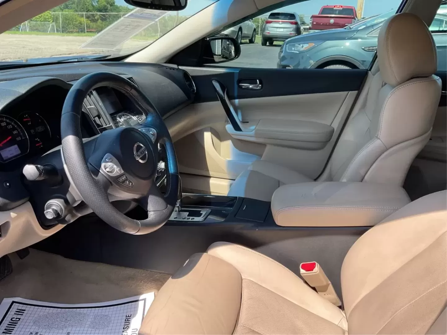 2014 Nissan Maxima 3.5 SV (1N4AA5AP9EC) with an VQ 3.5L V-6 DOHC engine, located at 8750 N County Rd 25A, Piqua, OH, 45356, (937) 908-9800, 40.164391, -84.232513 - Photo#9