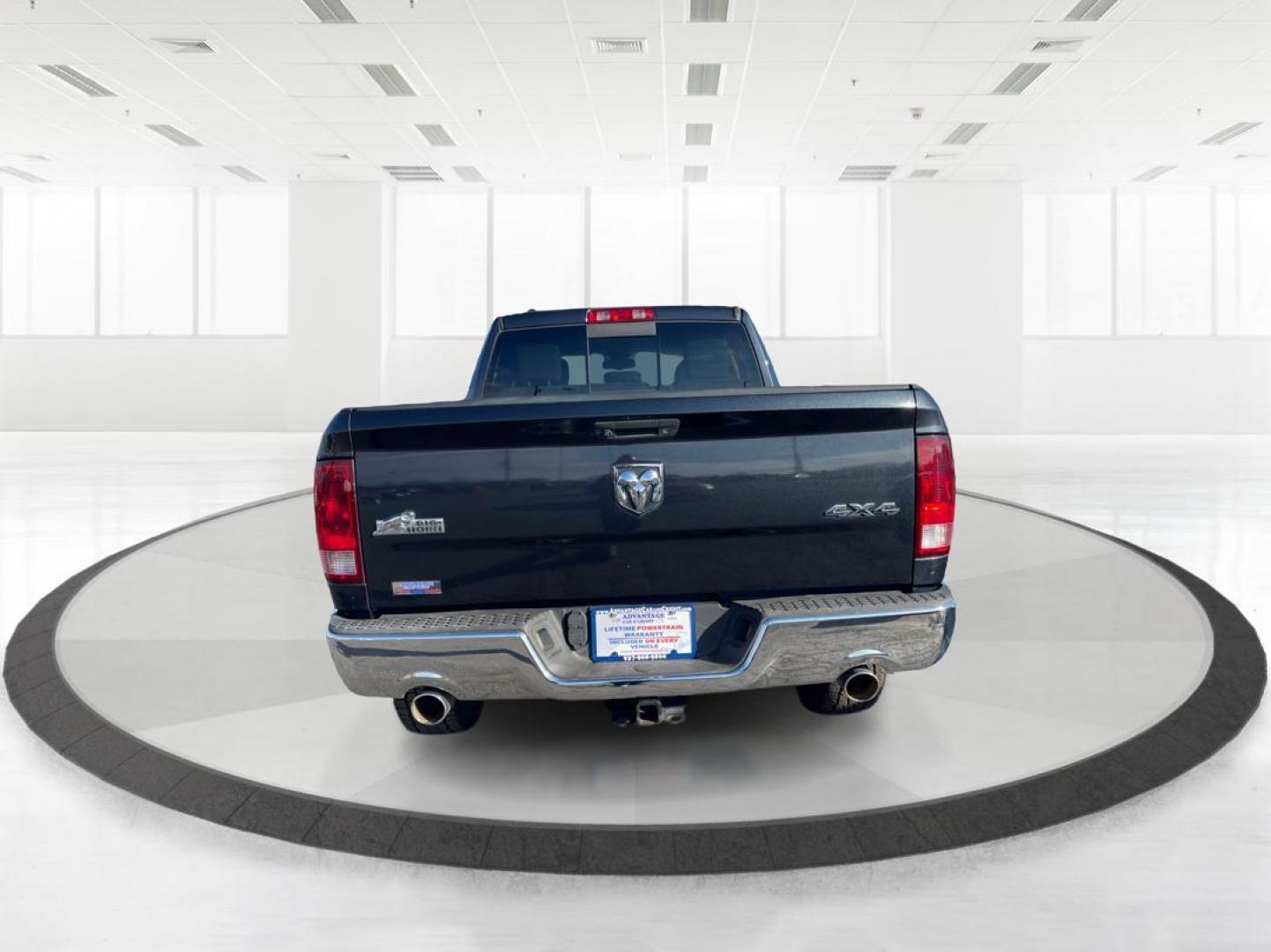 2014 Ram 1500 SLT Quad Cab 4WD (1C6RR7GT7ES) with an 5.7L V8 OHV 16V engine, 8-Speed Automatic transmission, located at 1230 East Main St, Xenia, OH, 45385, (937) 908-9800, 39.688026, -83.910172 - Photo#3