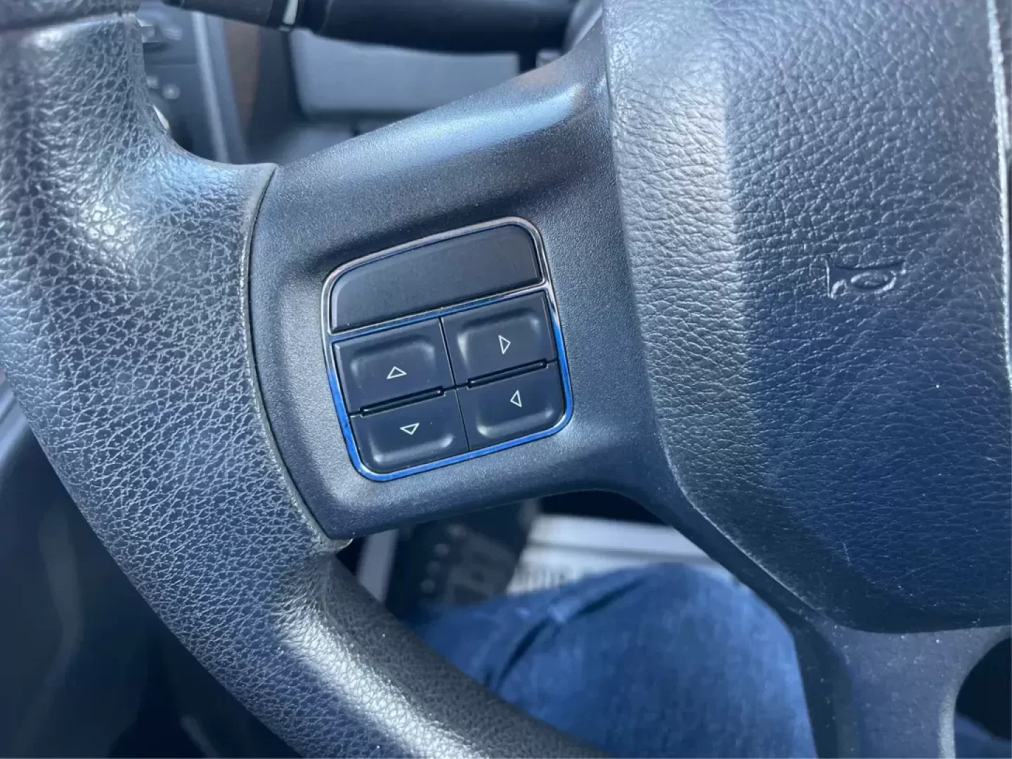 2014 Ram 1500 Tradesman Crew Cab SWB 4WD (3C6RR7KT8EG) with an 5.7L V8 OHV 16V engine, 8-Speed Automatic transmission, located at 1184 Kauffman Ave, Fairborn, OH, 45324, (937) 908-9800, 39.807072, -84.030914 - Photo#14