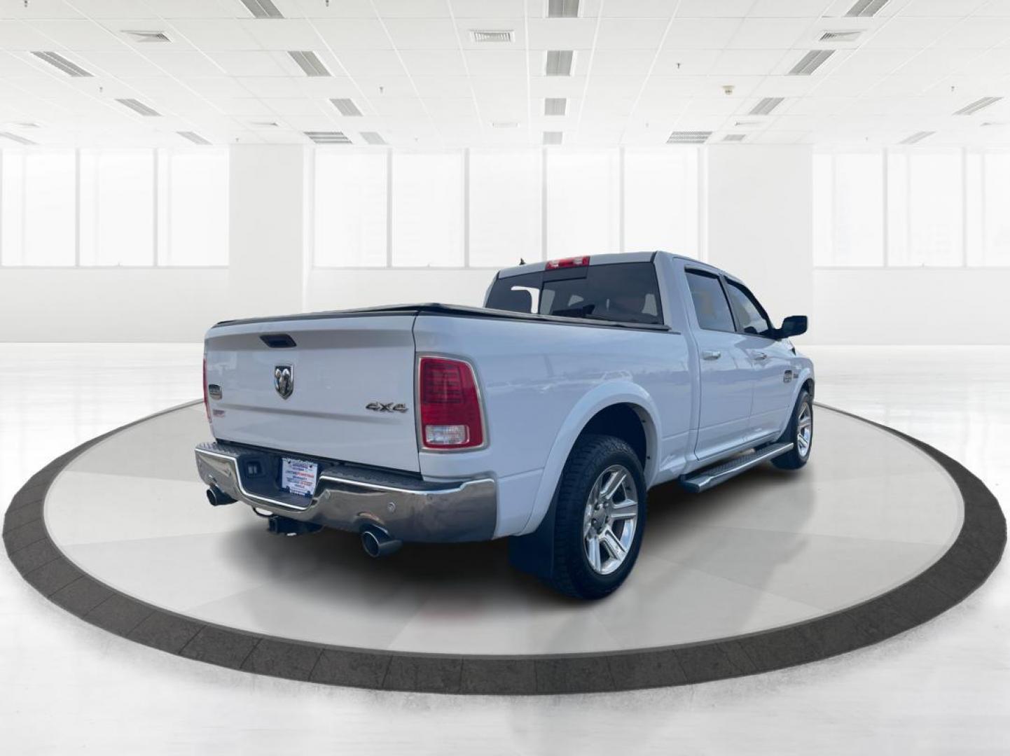 2014 Ram 1500 Longhorn (1C6RR7WT2ES) with an HEMI engine, located at 4508 South Dixie Dr, Moraine, OH, 45439, (937) 908-9800, 39.689976, -84.218452 - Photo#2
