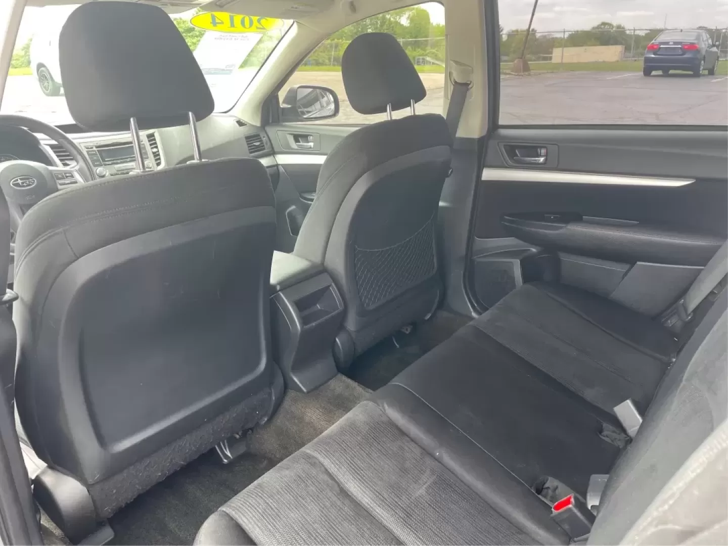 2014 Subaru Outback 2.5i (4S4BRBAC8E3) with an 2.5L H-4 DOHC engine, located at 1230 East Main St, Xenia, OH, 45385, (937) 908-9800, 39.688026, -83.910172 - Photo#10