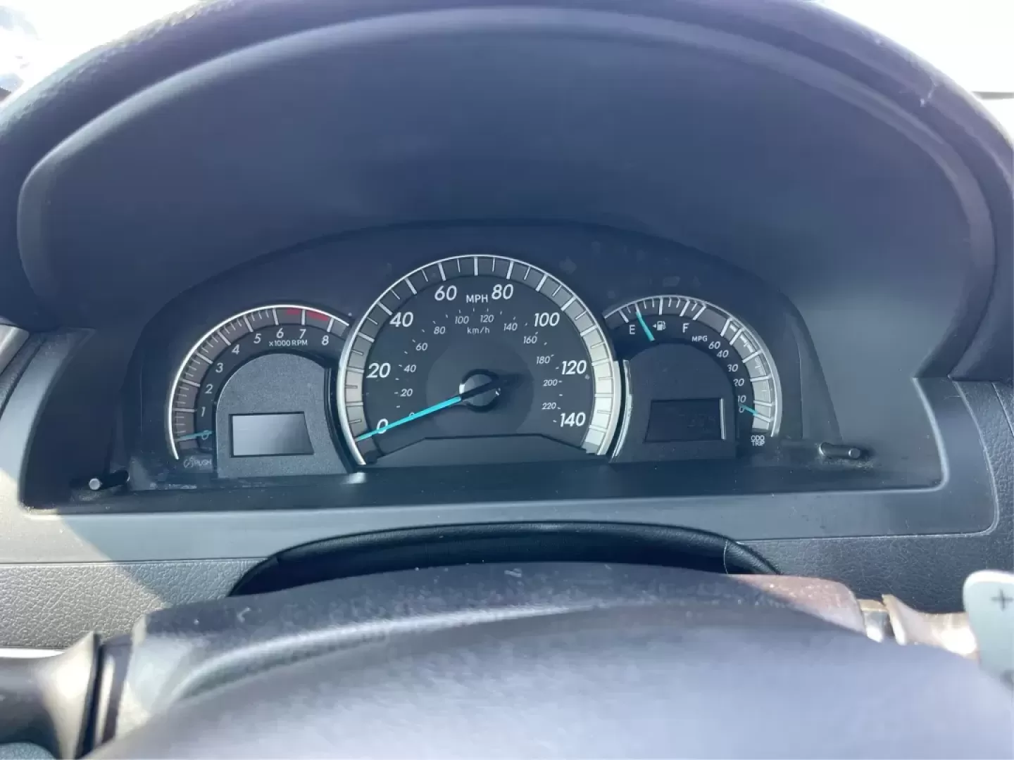 2014 Toyota Camry SE V6 (4T1BK1FK4EU) with an 3.5L V-6 DOHC engine, located at 8750 N County Rd 25A, Piqua, OH, 45356, (937) 908-9800, 40.164391, -84.232513 - Photo#13