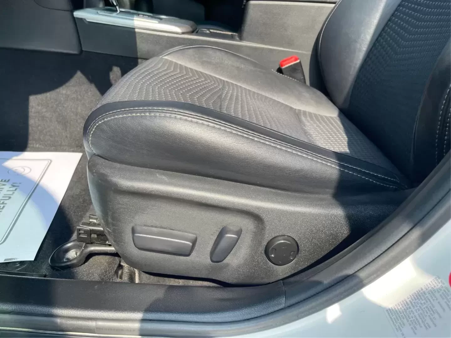2014 Toyota Camry SE V6 (4T1BK1FK4EU) with an 3.5L V-6 DOHC engine, located at 8750 N County Rd 25A, Piqua, OH, 45356, (937) 908-9800, 40.164391, -84.232513 - Photo#16