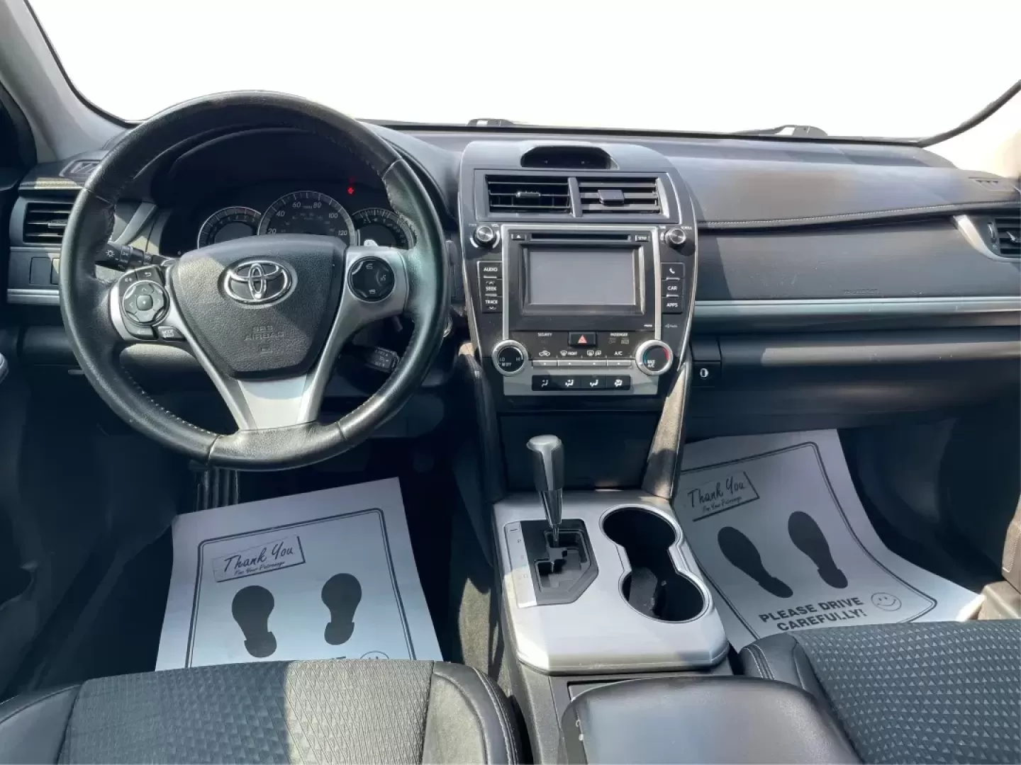 2014 Toyota Camry SE V6 (4T1BK1FK4EU) with an 3.5L V-6 DOHC engine, located at 8750 N County Rd 25A, Piqua, OH, 45356, (937) 908-9800, 40.164391, -84.232513 - Photo#19