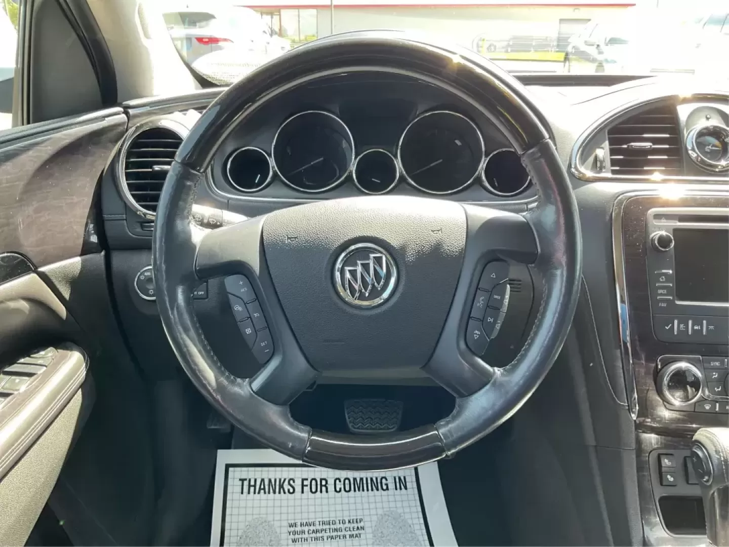 2015 Buick Enclave Leather (5GAKVBKD2FJ) with an 3.6L V-6 gasoline direct injection engine, located at 1230 East Main St, Xenia, OH, 45385, (937) 908-9800, 39.688026, -83.910172 - Photo#16