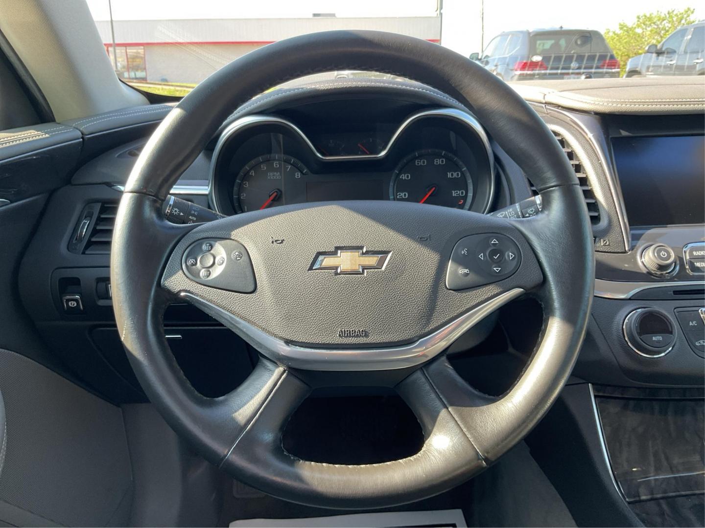 2015 Chevrolet Impala 2LT (2G1125S32F9) with an 3.6L V-6 gasoline direct injection engine, located at 1099 N County Rd 25A , Troy, OH, 45373, (937) 908-9800, 40.057079, -84.212883 - Photo#15