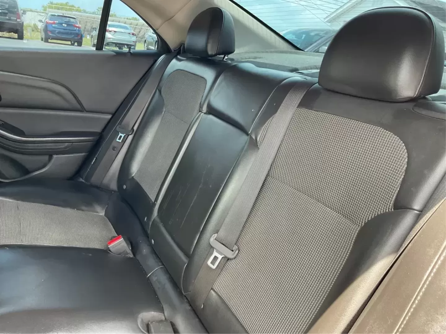 2015 Chevrolet Malibu 1LT (1G11C5SL6FF) with an ECOTEC 2.5L I-4 gasoline direct injection engine, located at 4508 South Dixie Dr, Moraine, OH, 45439, (937) 908-9800, 39.689976, -84.218452 - Photo#9