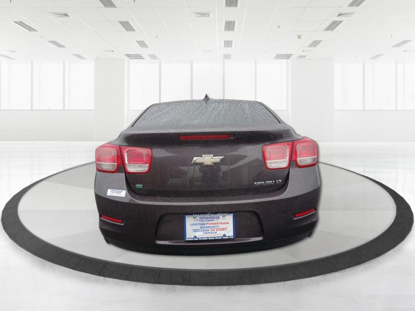 2015 Chevrolet Malibu 1LT (1G11C5SL1FF) with an 2.5L L4 DOHC 16V engine, 6-Speed Automatic transmission, located at 1184 Kauffman Ave, Fairborn, OH, 45324, (937) 908-9800, 39.807072, -84.030914 - Photo#3