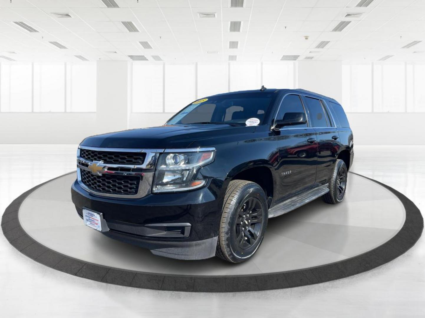 2015 Chevrolet Tahoe LT (1GNSKBKC1FR) with an Other engine, located at 1230 East Main St, Xenia, OH, 45385, (937) 908-9800, 39.688026, -83.910172 - Photo#7