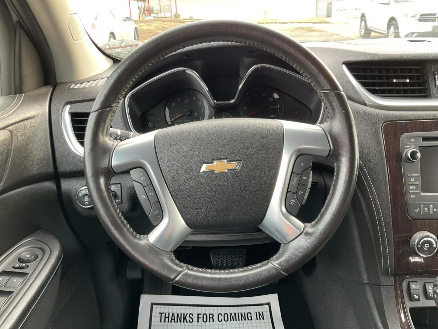 2015 Chevrolet Traverse 1LT (1GNKVGKD3FJ) with an 3.6L V-6 gasoline direct injection engine, located at 880 E. National Road, Vandalia, OH, 45377, (937) 908-9800, 39.891918, -84.183594 - Photo#13