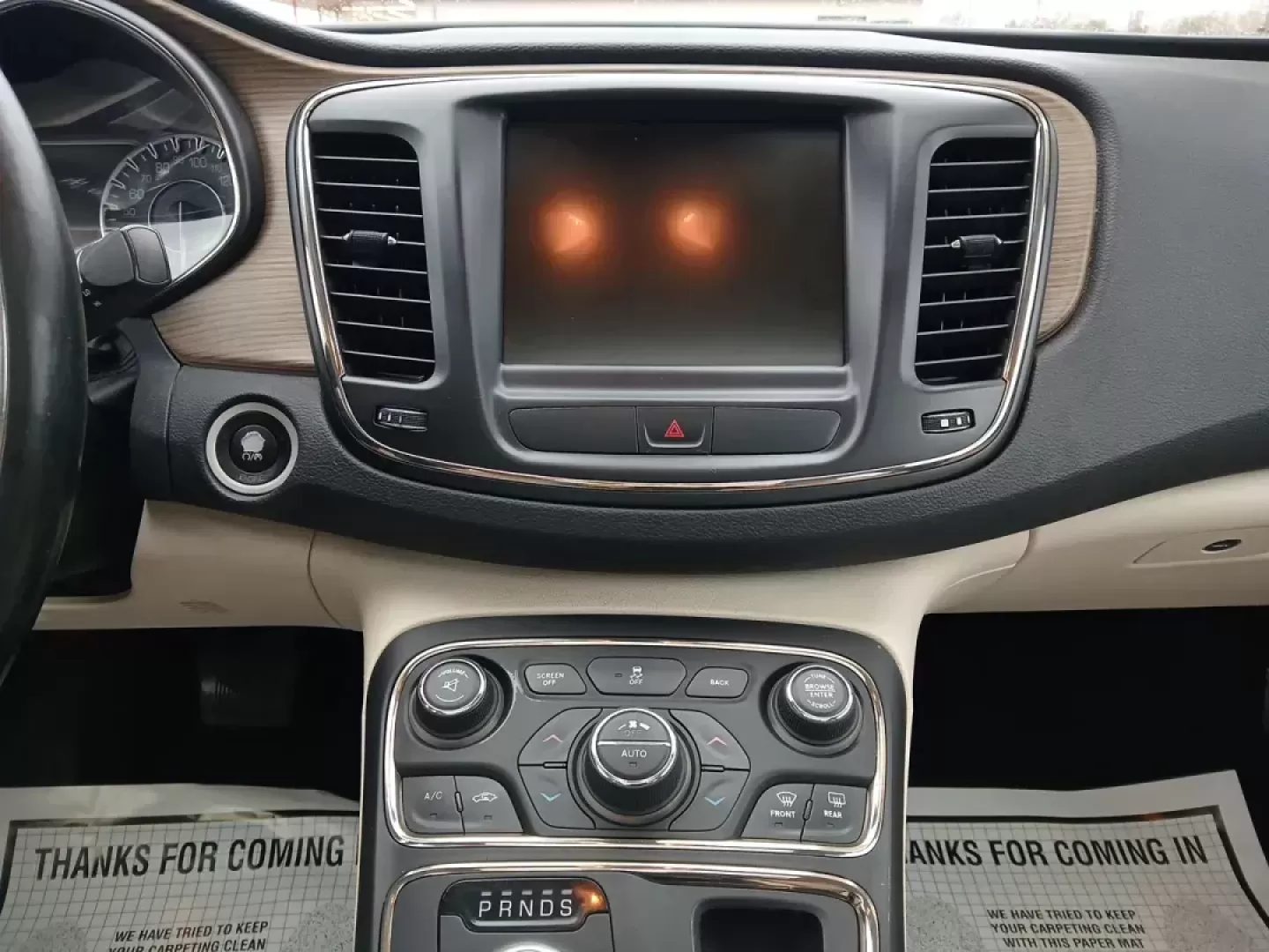 2015 Chrysler 200 C AWD (1C3CCCEG3FN) with an 3.6L V6 DOHC 24V FFV engine, 9-Speed Automatic transmission, located at 1184 Kauffman Ave, Fairborn, OH, 45324, (937) 908-9800, 39.807072, -84.030914 - Photo#12