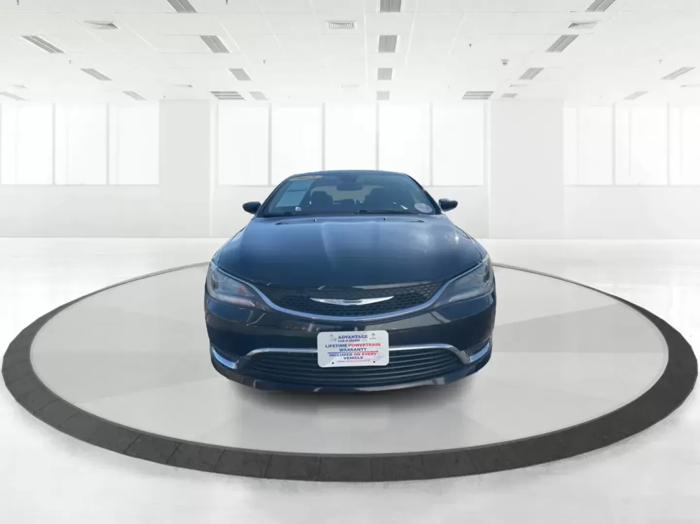 2015 Chrysler 200 Limited (1C3CCCAB8FN) with an Other engine, located at 1184 Kauffman Ave, Fairborn, OH, 45324, (937) 908-9800, 39.807072, -84.030914 - Photo#6
