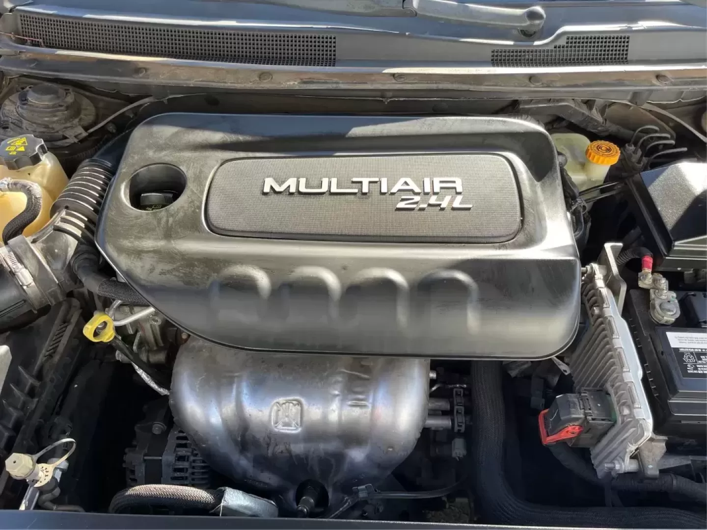 2015 Chrysler 200 Limited (1C3CCCAB8FN) with an Other engine, located at 1184 Kauffman Ave, Fairborn, OH, 45324, (937) 908-9800, 39.807072, -84.030914 - Photo#10
