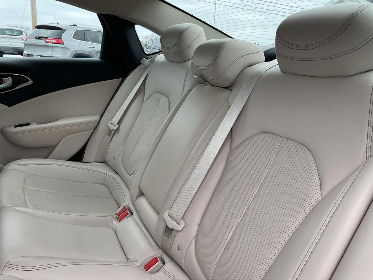 2015 Chrysler 200 C AWD (1C3CCCEG0FN) with an Other engine, located at 1230 East Main St, Xenia, OH, 45385, (937) 908-9800, 39.688026, -83.910172 - Photo#9