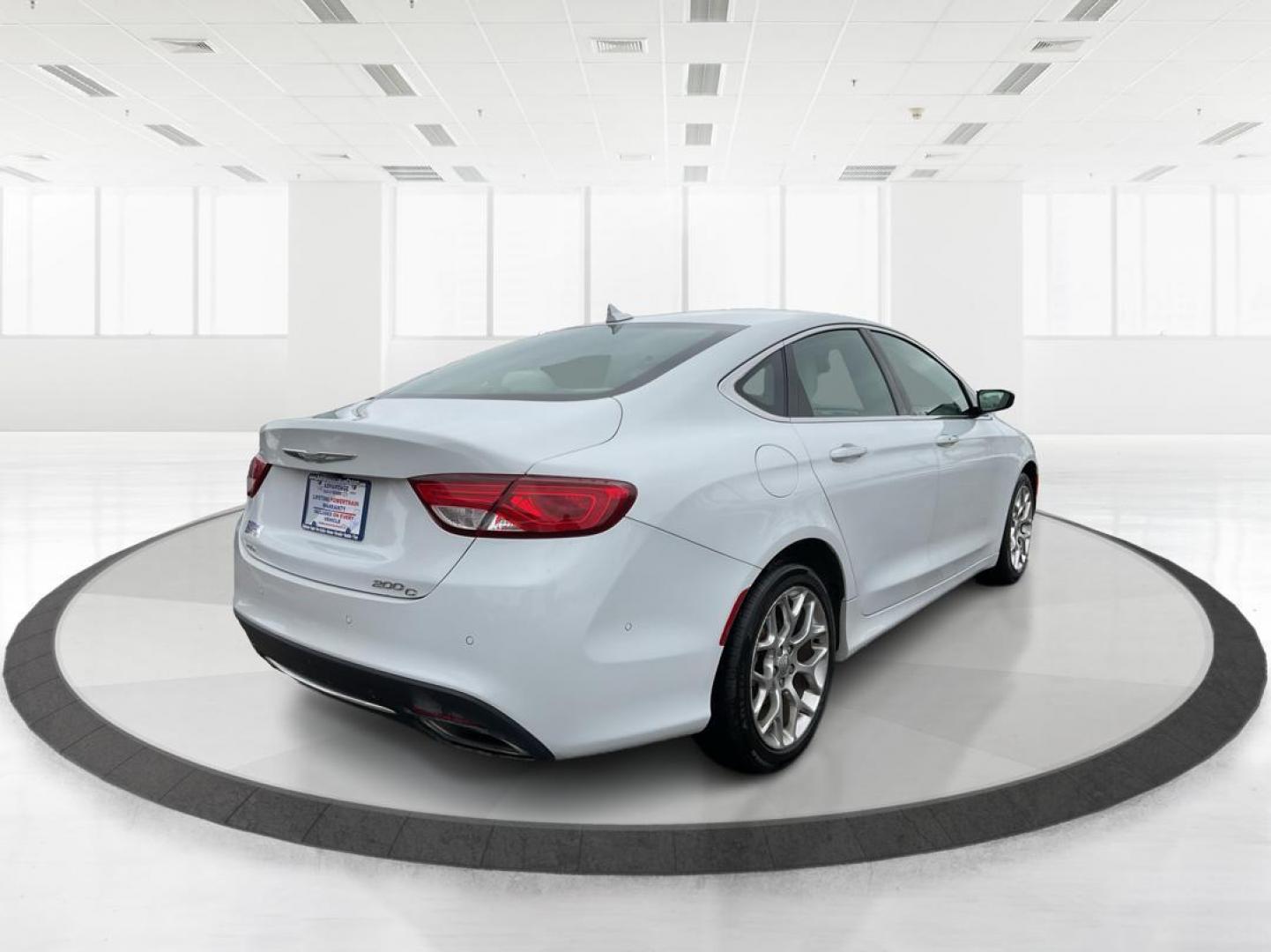 2015 Chrysler 200 C AWD (1C3CCCEG0FN) with an Other engine, located at 1230 East Main St, Xenia, OH, 45385, (937) 908-9800, 39.688026, -83.910172 - Photo#2