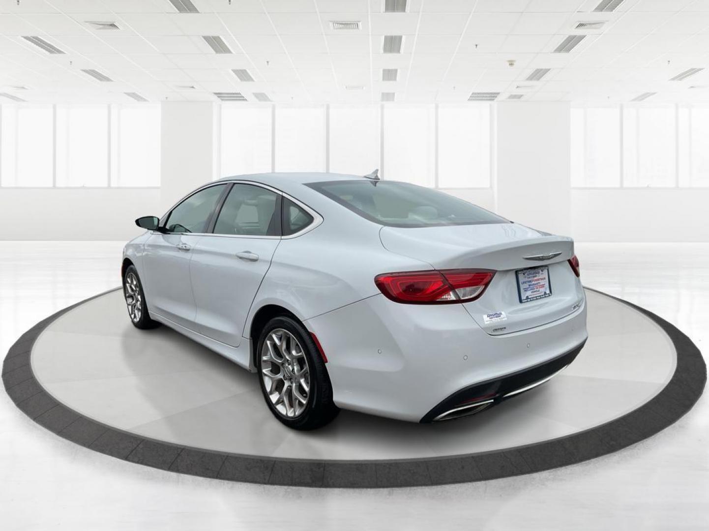 2015 Chrysler 200 C AWD (1C3CCCEG0FN) with an Other engine, located at 1230 East Main St, Xenia, OH, 45385, (937) 908-9800, 39.688026, -83.910172 - Photo#4