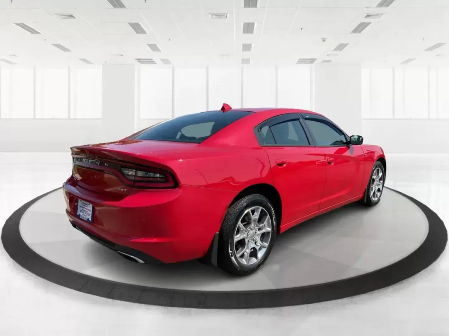 2015 Dodge Charger SXT (2C3CDXJG7FH) with an 3.6L V-6 DOHC engine, located at 8750 N County Rd 25A, Piqua, OH, 45356, (937) 908-9800, 40.164391, -84.232513 - Photo#2